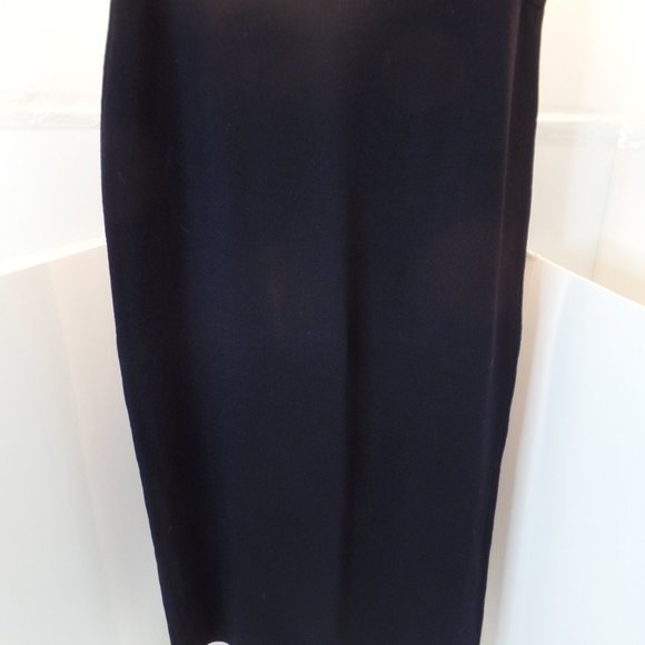 St. John 2 Piece Knit Black Jacket & Skirt Bright Gold Logo Buttons Size 14 - Picture 10 of 16